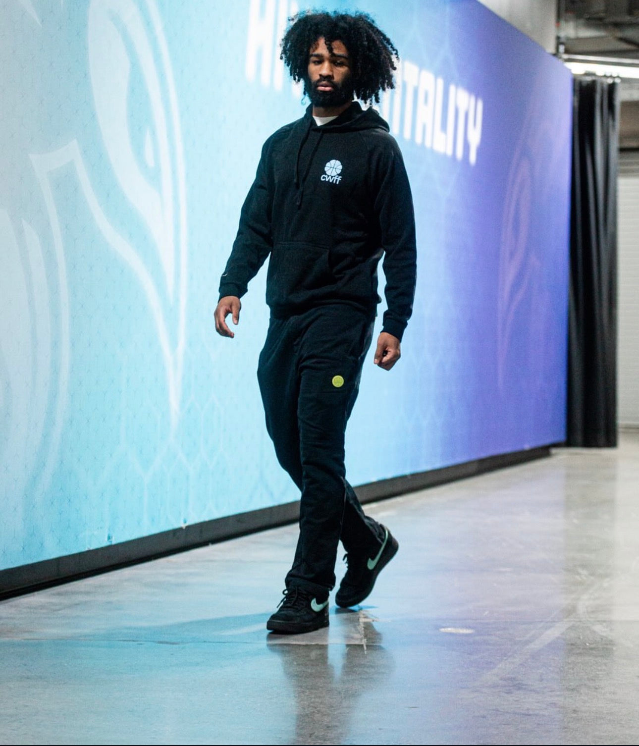 CWFF Classic Hoodie — Black